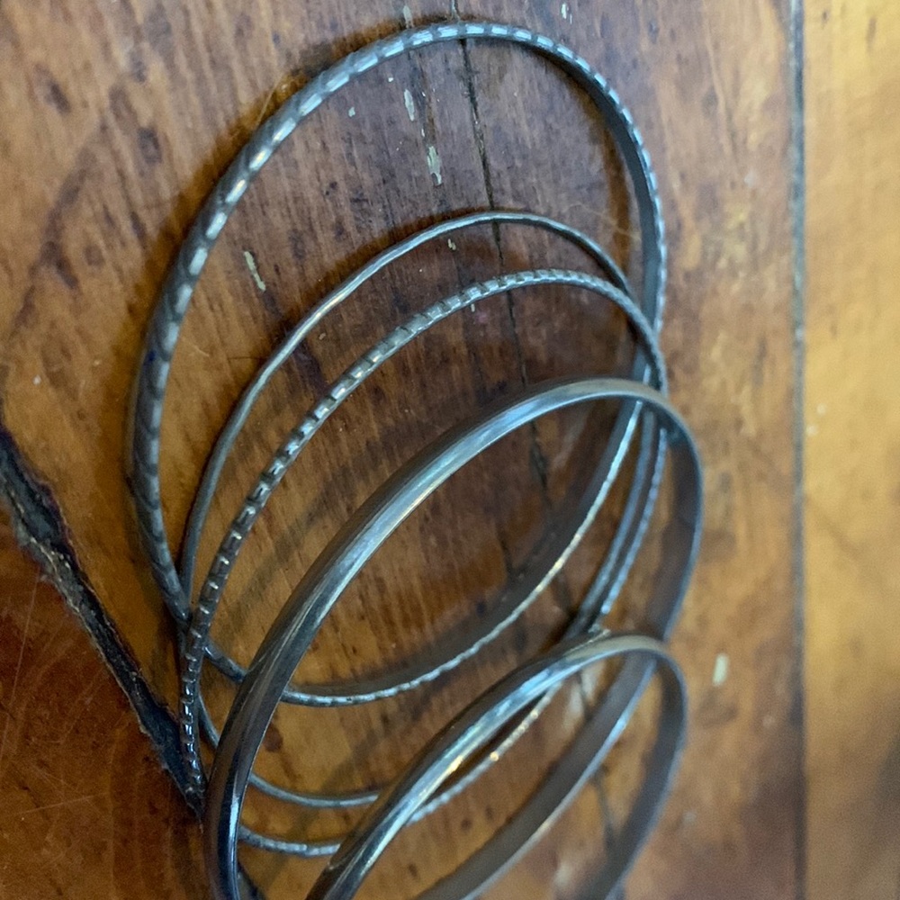 Set of 5 Fantastic Vintage Silvertone Textured Bangle Bracelets